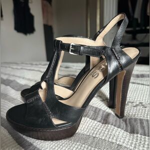 MICHAEL KORS Pump Heel